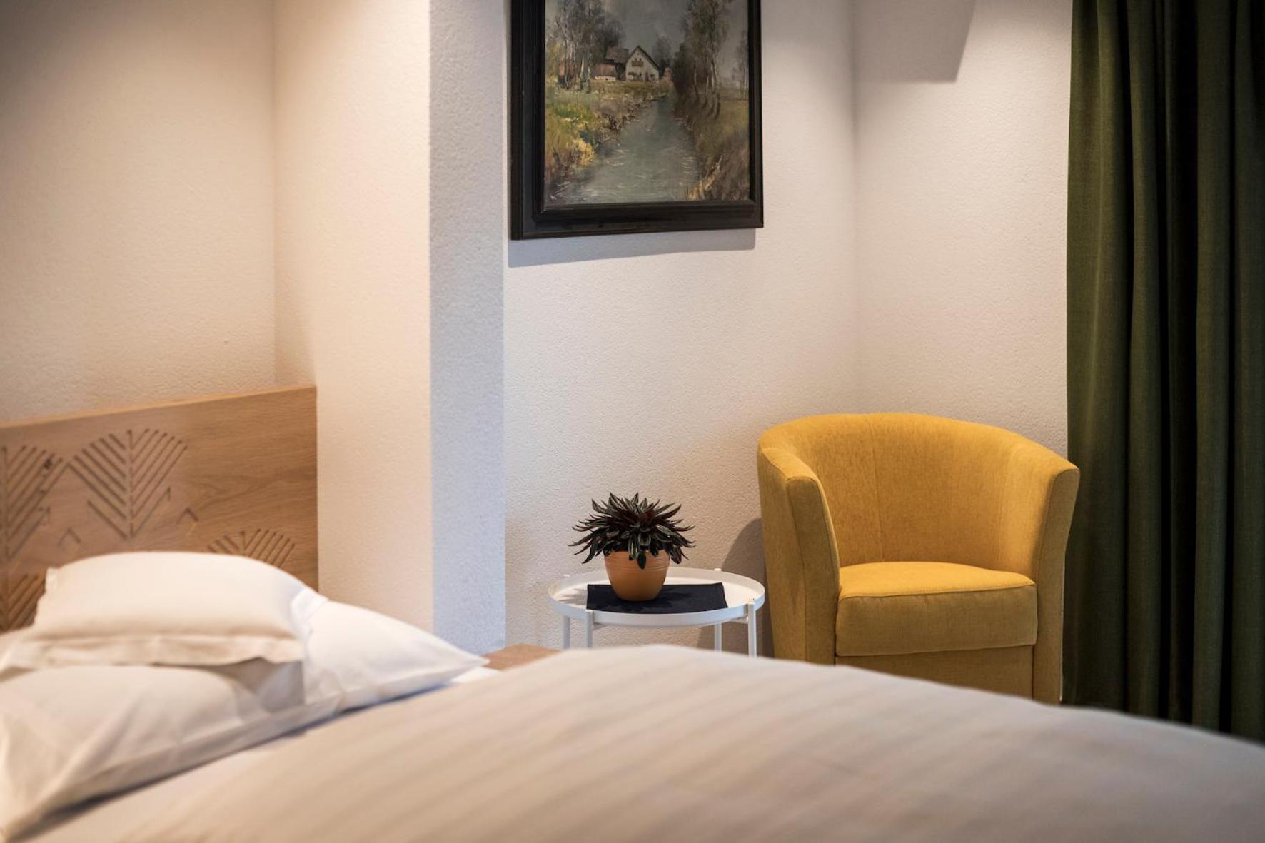 Posta Zirm Hotel Corvara In Badia Eksteriør billede
